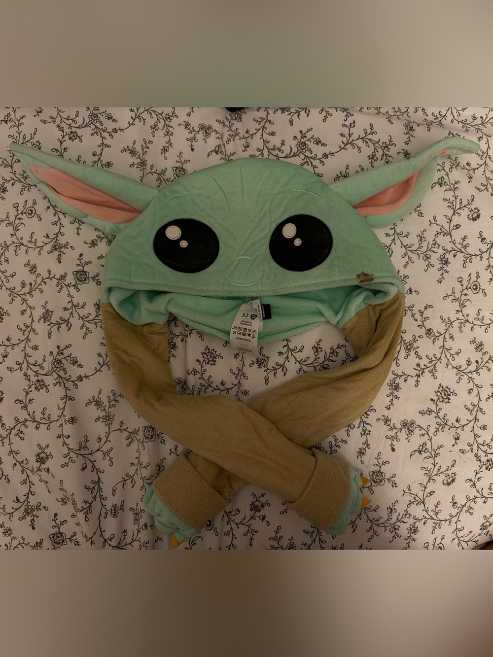 SEND OFFERS!! Official Disney Baby Yoda (Grogu) Plush Hat in Mint Green and Tan